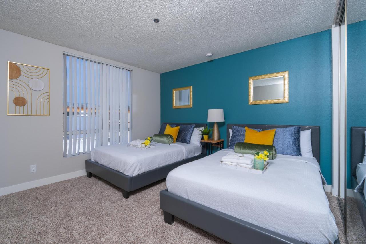 Universal Studios 8 Min Drive Two Bedroom Apartment With Free Parking Лос-Анджелес Экстерьер фото