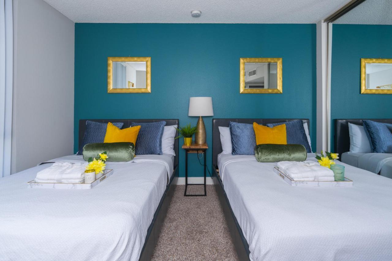 Universal Studios 8 Min Drive Two Bedroom Apartment With Free Parking Лос-Анджелес Экстерьер фото